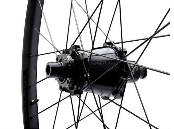 Race Face Turbine 27.5" Bakhjul 30mm, 1815g, IS 