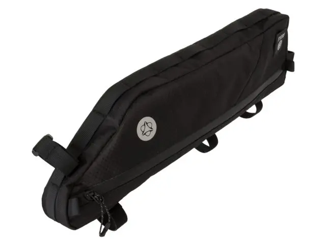 AGU Venture Bikepacking Rammeveske L Sort, 5.5L, 210gr, 52 x 14 x 6cm 