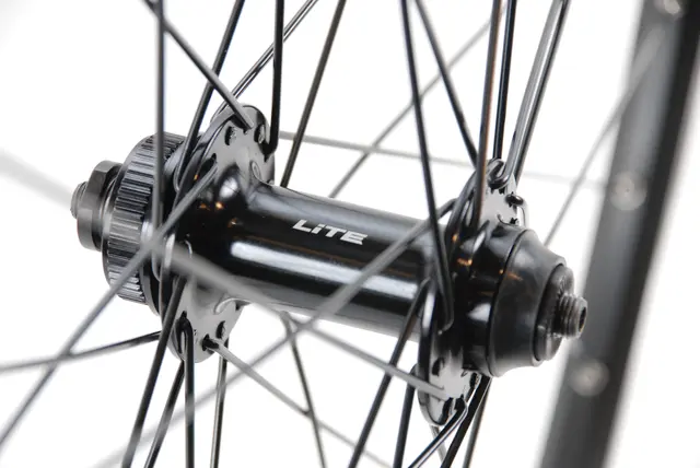 LITE V-brems/CL 26"/559 Forhjul Sort NEXT felg, 5x100mm, Stikkakse 