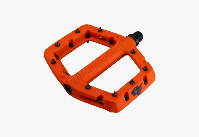 Race Face Chester Platformpedal LARGE Nylon Composite, 115x110mm, 22-pin, 355g 