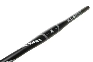 Race Face Atlas Flat Styre Sort 31.8mm x 0mm x 785mm, Alu, 315gr