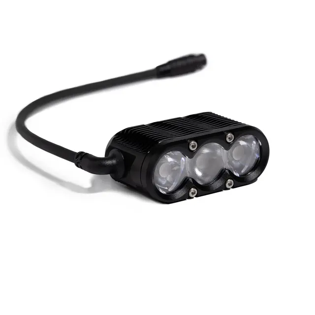 Gloworm XS Adventure Frontlykt 2800 L, remote, OLED 5000mAh, 311g 